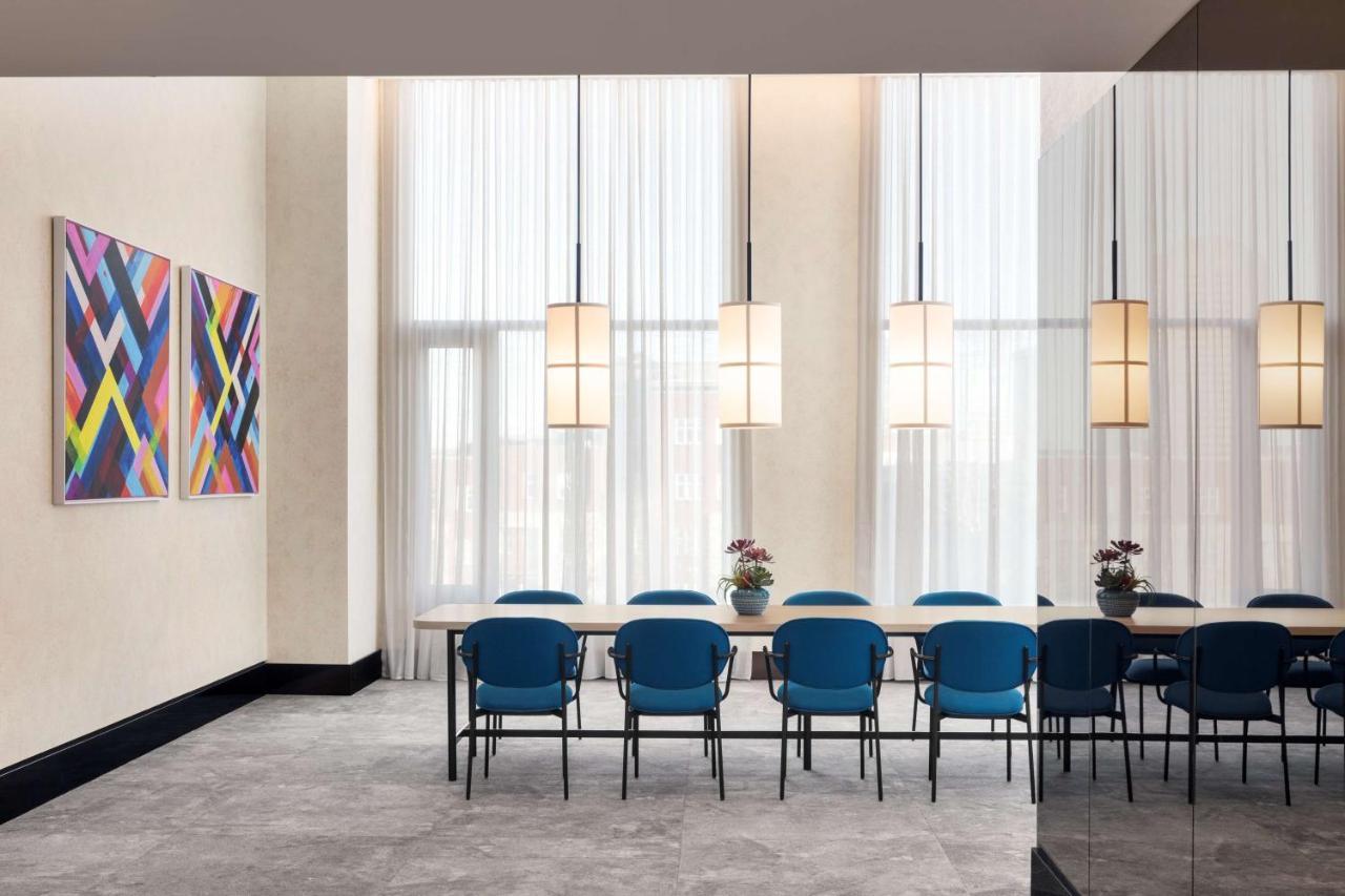Отель Hyatt Centric Монреаль Экстерьер фото